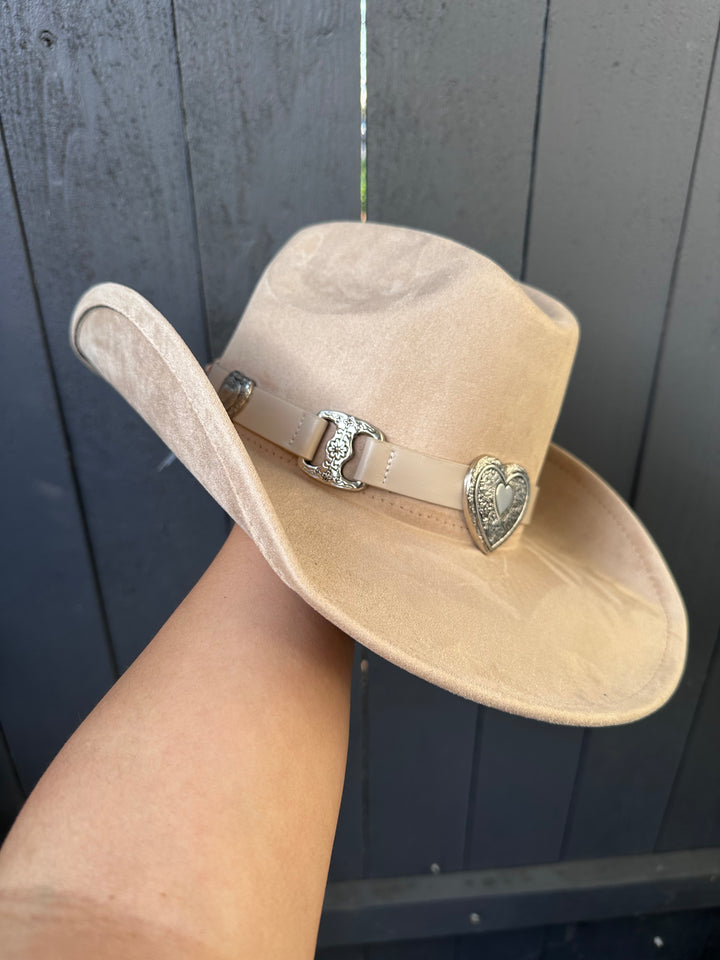 Chic Beige Cowgirl Hat with Silver Heart Buckle