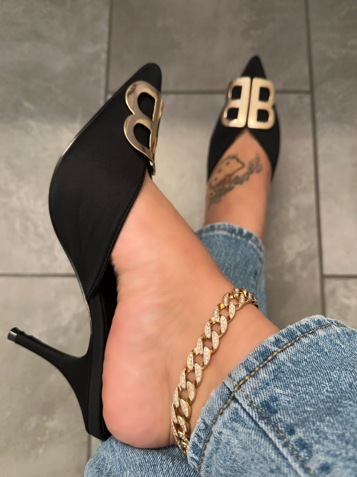 Black Pointed Toe Mule Heels - Alexia