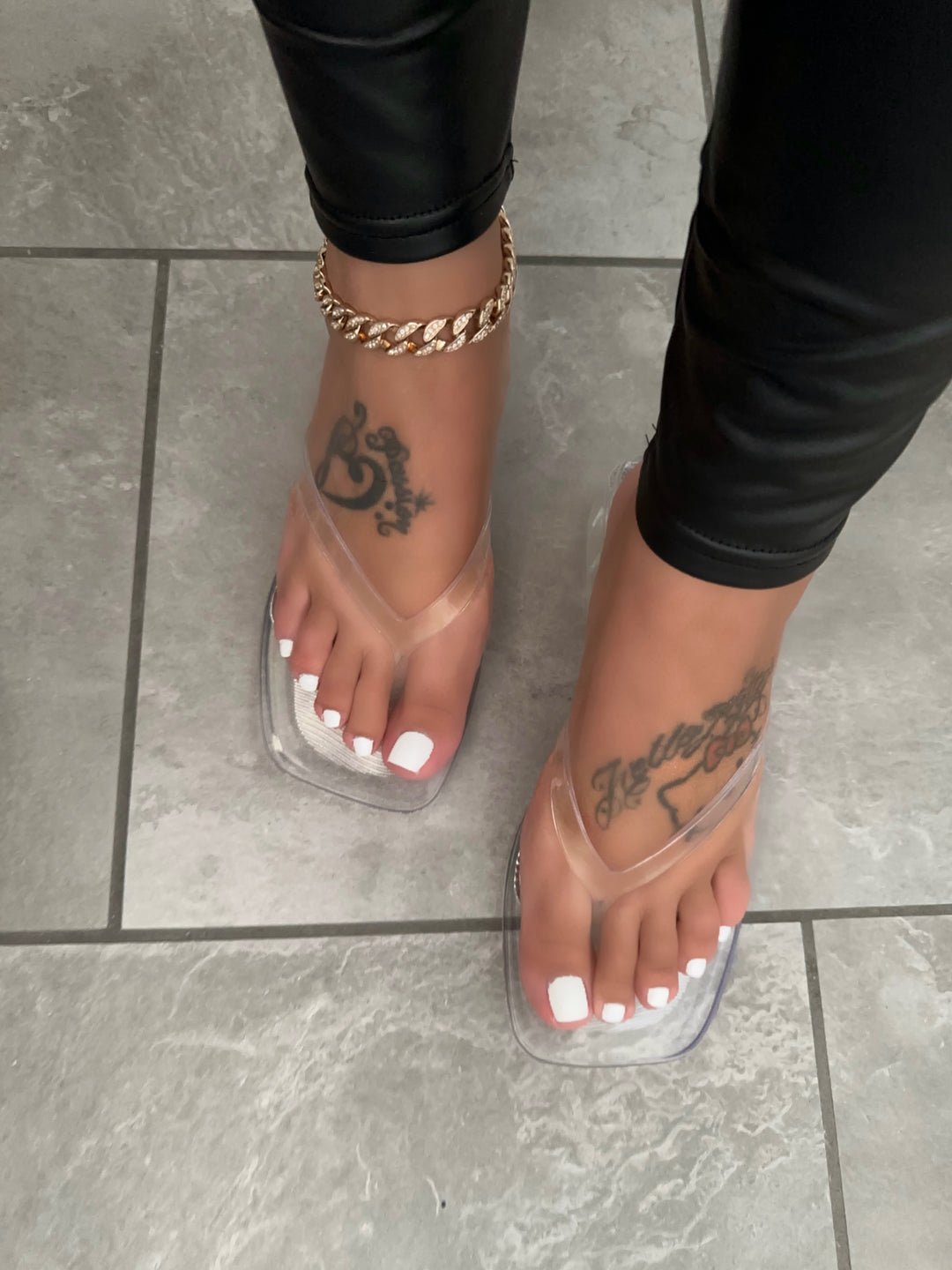 Clear Chunky Heel Thong Sandals- Holly