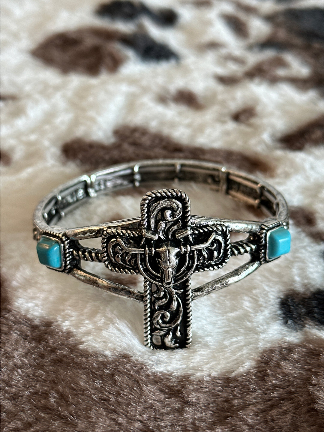 Western Cross Steer Skull Stretch Bracelet