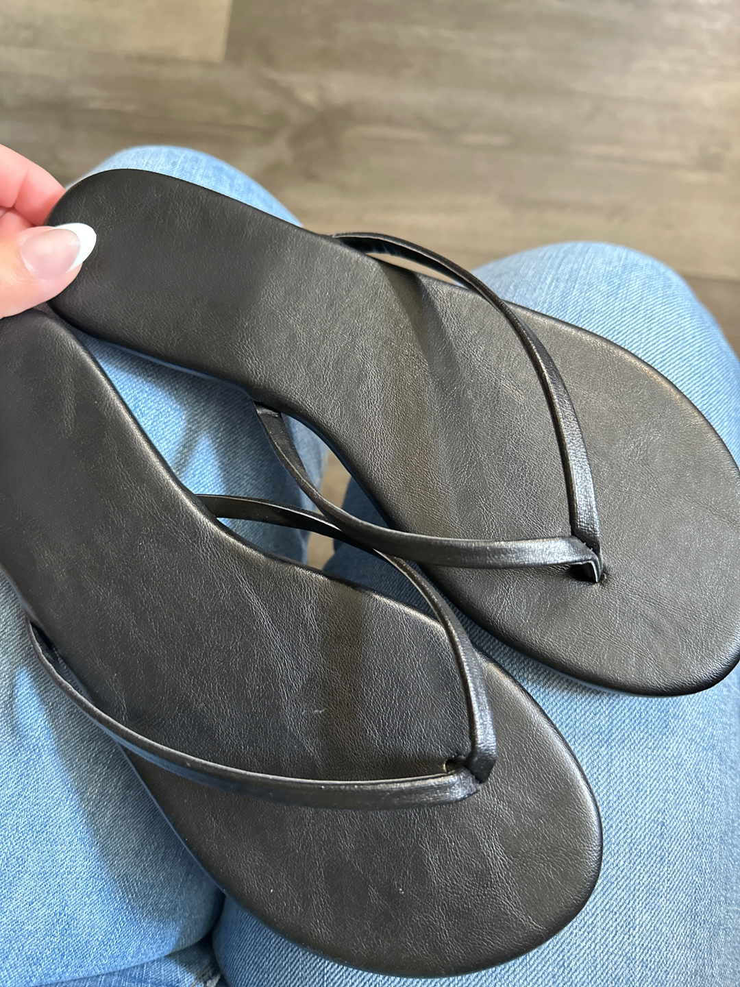 Minimalist Black Flip Flop Thong Sandals- Iris