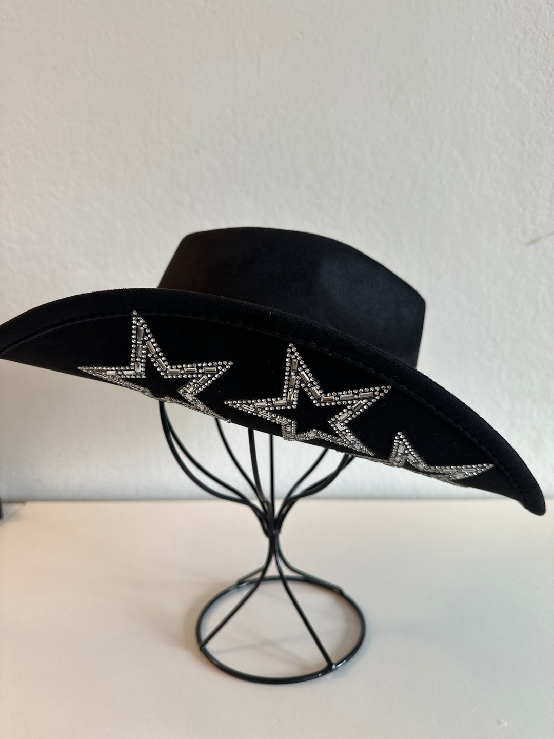 Black Star-Embellished Cowboy Hat