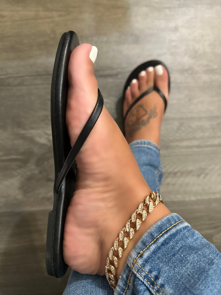 Minimalist Black Flip Flop Thong Sandals- Iris
