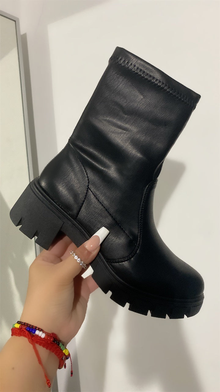 Vicki Boot- Black