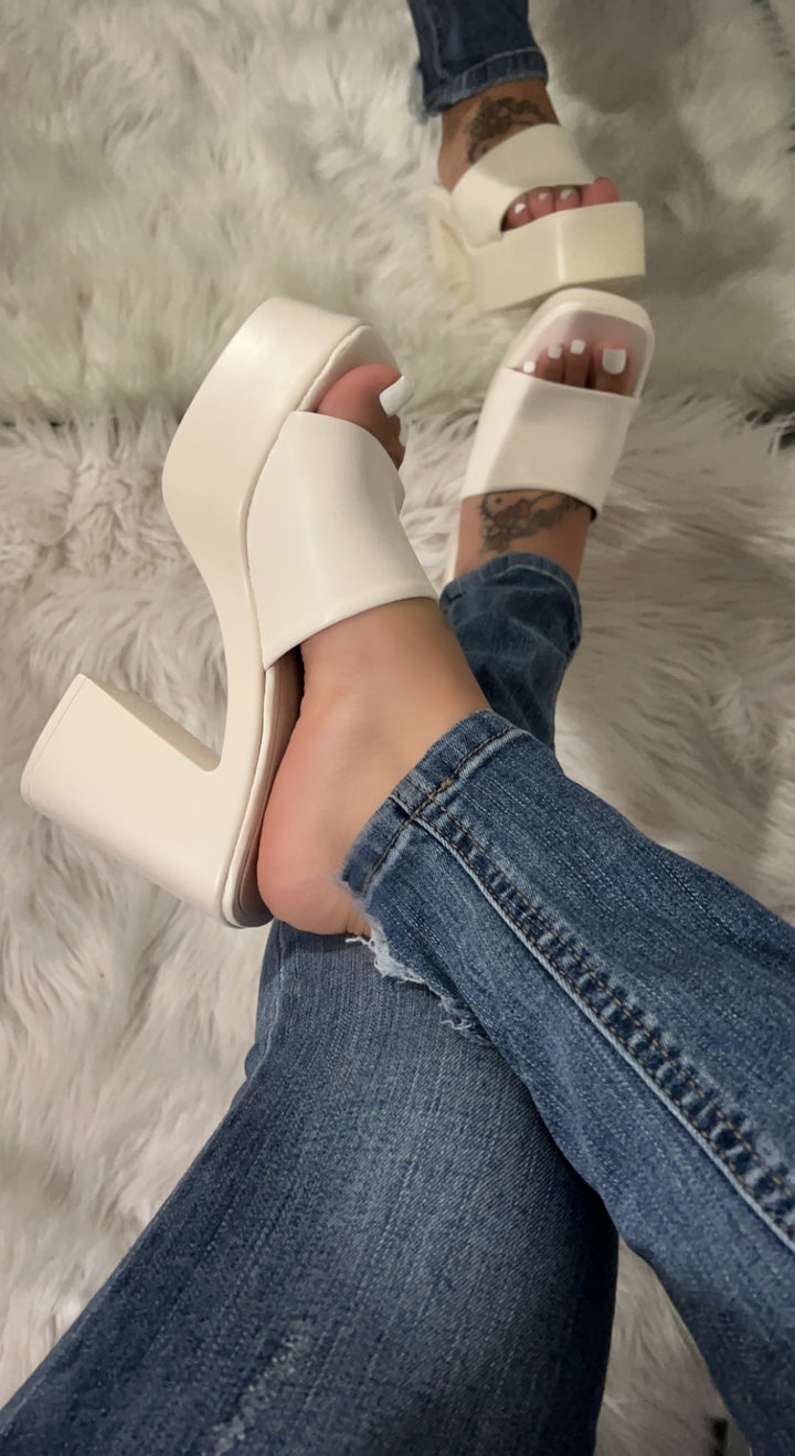 Ysa Platform Heel- Cream